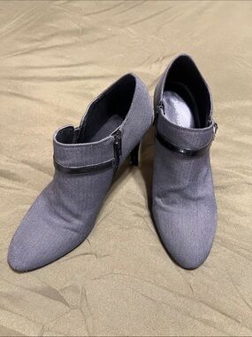 Nine West Gray Pointed Ankle Booties with Patent Strap
